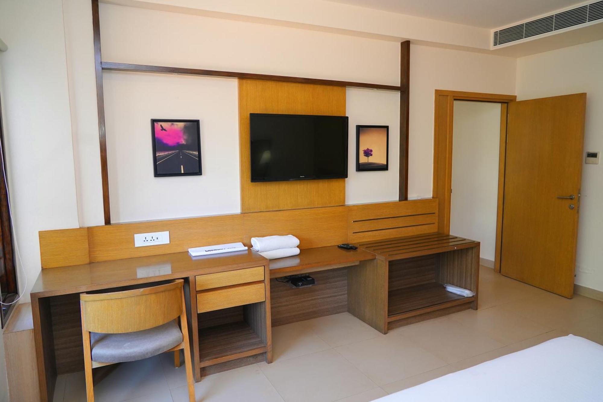 Purple Cloud Hotel Devanahalli Екстер'єр фото
