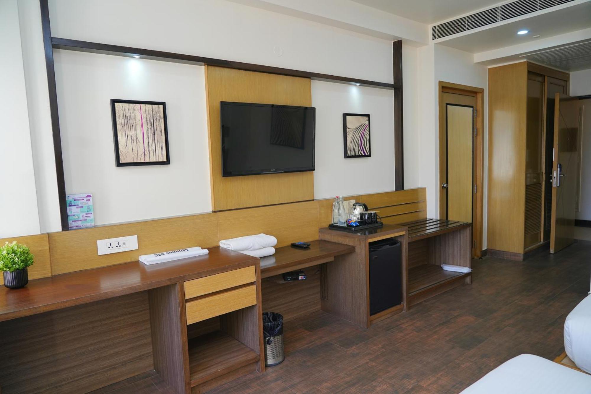Purple Cloud Hotel Devanahalli Екстер'єр фото