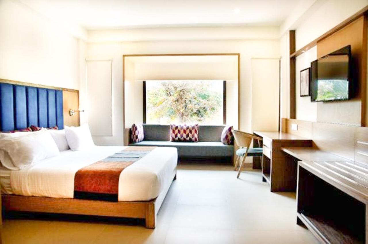 Purple Cloud Hotel Devanahalli Екстер'єр фото